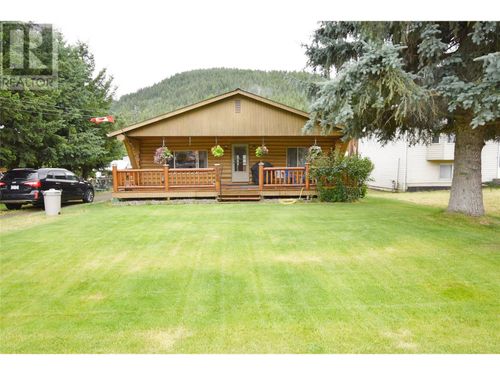 5741 Scott Rd, Falkland, BC, V0E1W1 | Card Image