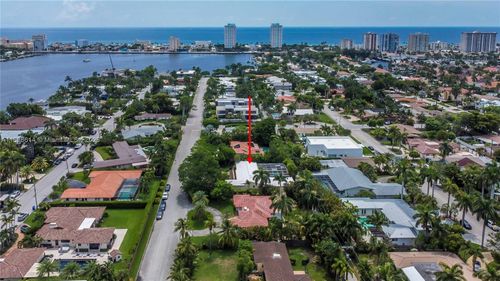 1022 Jefferson St, Hollywood, FL, 33019-1913 | Card Image