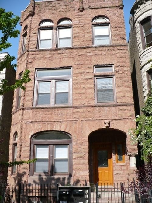 3-1326 Maplewood Ave, Chicago, IL, 60622-8932 | Card Image