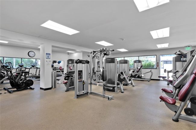 APT-543 - 151 Crandon Blvd, Condo with 3 bedrooms, 3 bathrooms and null parking in Key Biscayne FL | Image 52