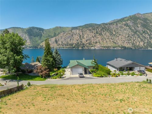 2870 Lakeshore Dr, Manson, WA, 98831-9629 | Card Image