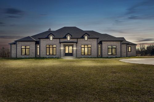 8950 N Eagle Prarie Rd, Fair Grove, MO, 65648-6012 | Card Image