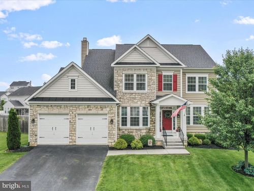 446 Chickamauga Dr, HARPERS FERRY, WV, 25425-2523 | Card Image
