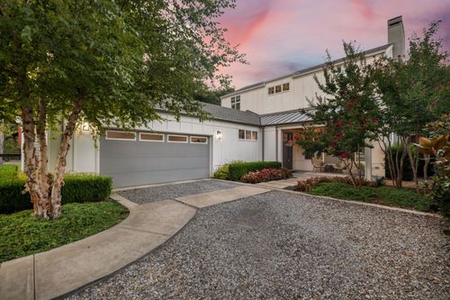 2014 Lakeland Dr, Dallas, TX, 75218-4222 | Card Image