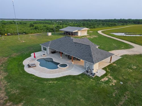 16702 Dipple Rd, Guy, TX, 77444-8739 | Card Image