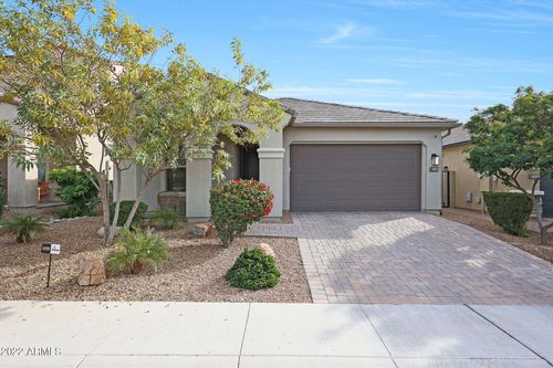18233 N 66th Way, Phoenix, AZ, 85054-6709 | Card Image