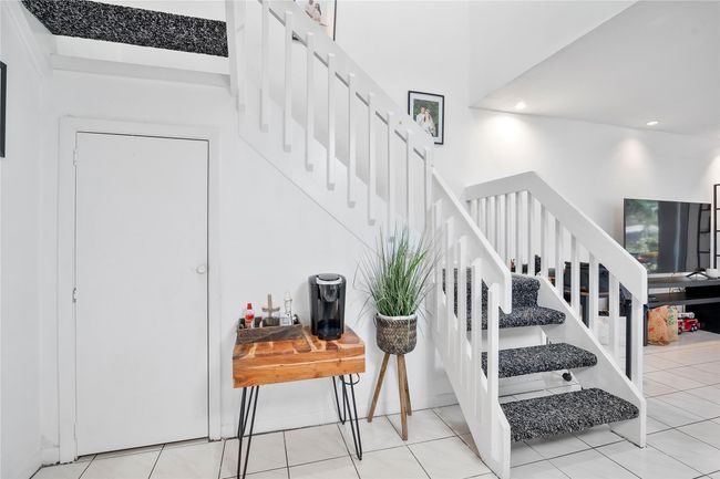 4306 Carambola Cir N, Townhouse with 2 bedrooms, 3 bathrooms and null parking in Coconut Creek FL | Image 5