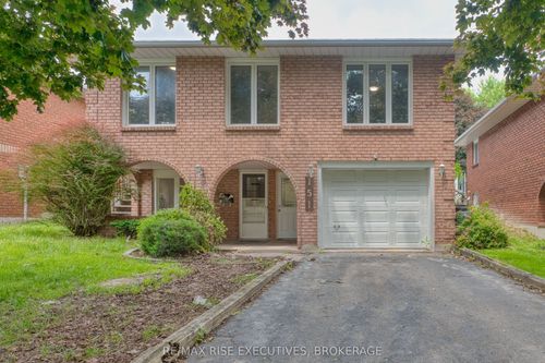 2-151 Dauphin Ave, Kingston, ON, K7K6W3 | Card Image