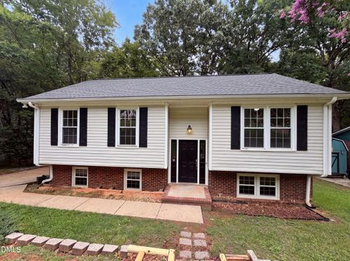 7816 Foxwood Dr, Raleigh, NC, 27615-4814 | Card Image