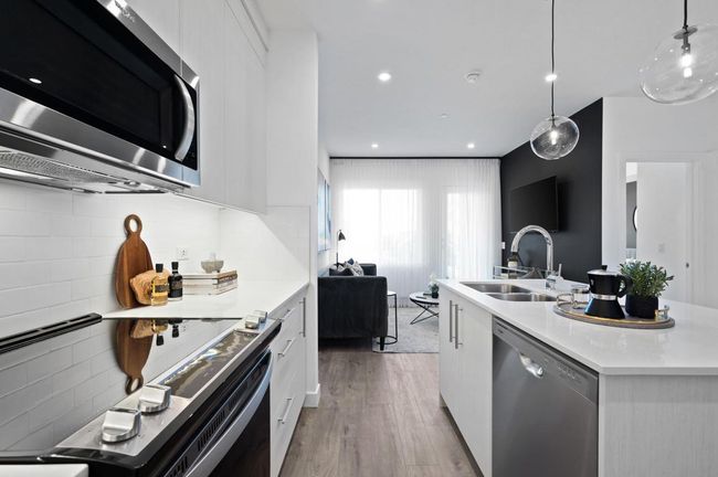 3314 - 6 Merganser Drive W, Condo with 2 bedrooms, 2 bathrooms and 1 parking in Chestermere AB | Image 5