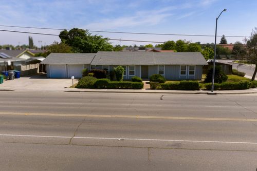 3654 Thompson Avenue, Selma, CA, 93662 | Card Image
