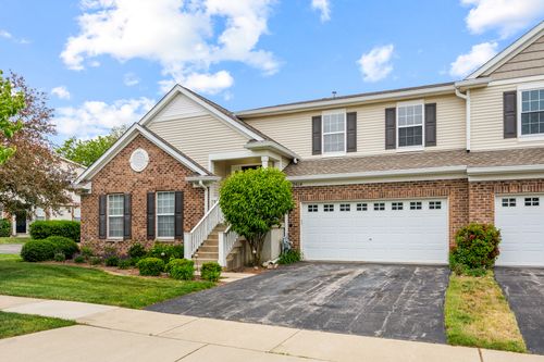 2614-2614 Loren Ln, Algonquin, IL, 60102-2541 | Card Image