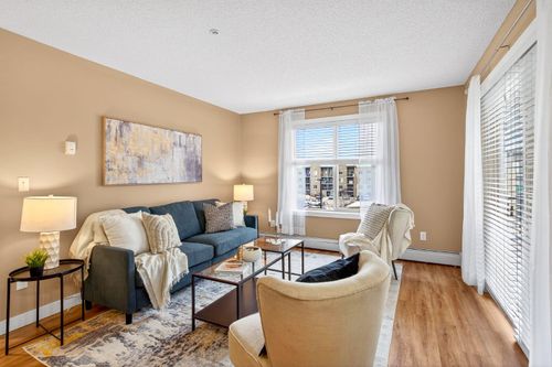 4320-403 Mackenzie Way Sw, Airdrie, AB, T4B3V7 | Card Image