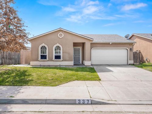 337 Ramona St, Orange Cove, CA, 93646-2190 | Card Image