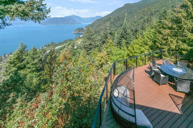 150 Mountain Drive, House other with 9 bedrooms, 7 bathrooms and 8 parking in Lions Bay BC | Image 29