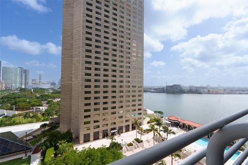 1600-335 S Biscayne Boulevard, Miami, FL, 33131 | Card Image