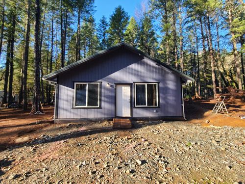 151 Linkhart Dr, Selma, OR, 97538-9731 | Card Image