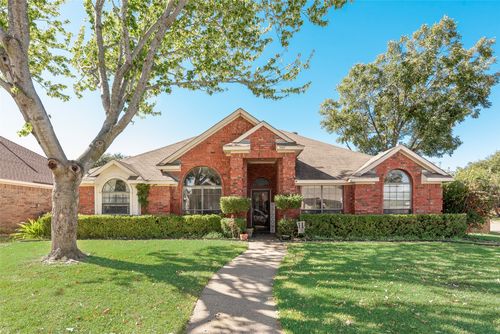 7005 Buckhorn Dr, Rowlett, TX, 75089-8211 | Card Image