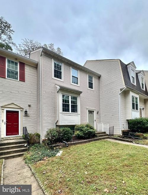 13005 Climbing Ivy Dr, Germantown, MD, 20874-1830 | Card Image