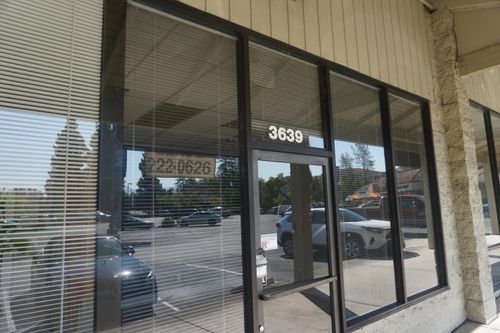 3639 Eureka Way, Redding, CA, 96001-0177 | Card Image