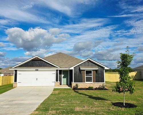 847 Martin St, Chandler, TX, 75758-2046 | Card Image