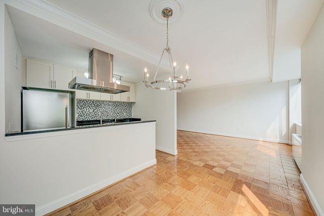 APT-810 - 4390 Lorcom Ln, Condo with 2 bedrooms, 2 bathrooms and null parking in ARLINGTON VA | Image 5