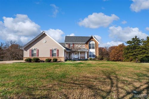 1329 Lakeway Dr, Defiance, MO, 63341-1432 | Card Image