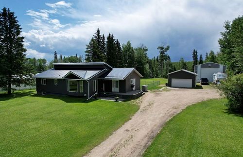 904 2nd Ave, Blue Ridge, AB, T0E0B0 | Card Image