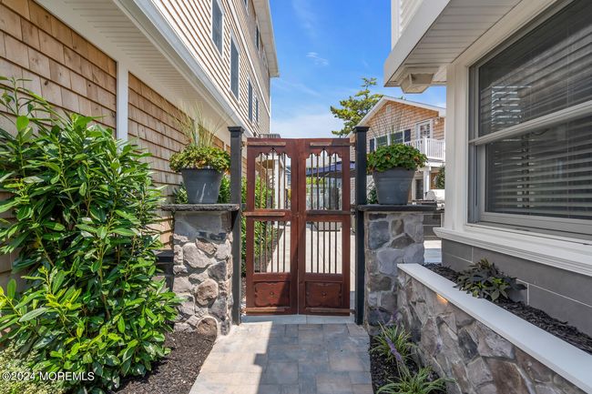 210 24 Th Ave, House other with 7 bedrooms, 5 bathrooms and null parking in Seaside Park NJ | Image 99