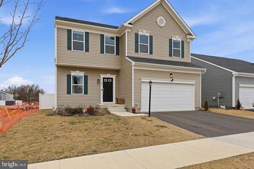 124 Huntwellwest Blvd, RANSON, WV, 25438-5750 | Card Image