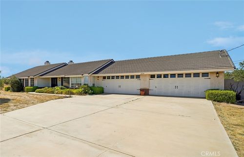 14774 Aspen Street, Hesperia, CA, 92345 | Card Image