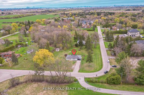 59 Marysfield Dr, Brampton, ON, L6P0J2 | Card Image