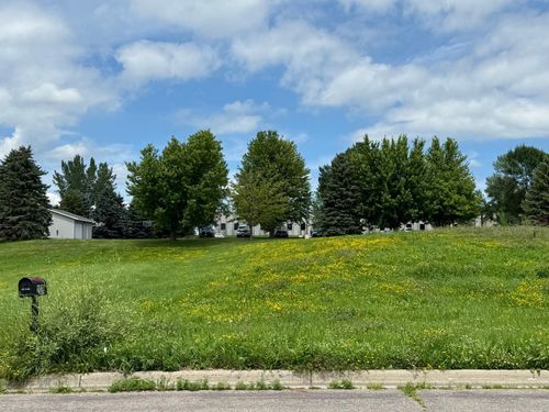 200 22nd Ave Nw, Waseca, MN, 56093-2663 | Card Image