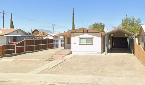 309 E Madera St, Avenal, CA, 93204-1634 | Card Image