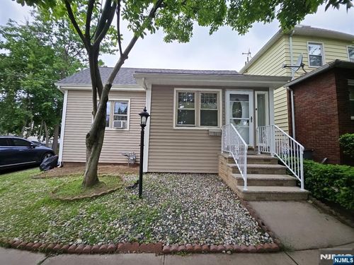 14 Garden St, Ridgefield Park, NJ, 07660-1917 | Card Image