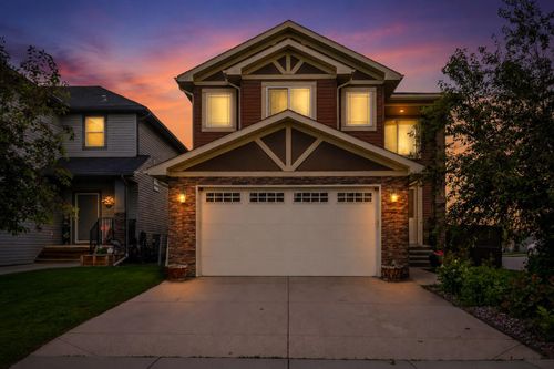 40 Baywater Crt Sw, Airdrie, AB, T4B0A9 | Card Image