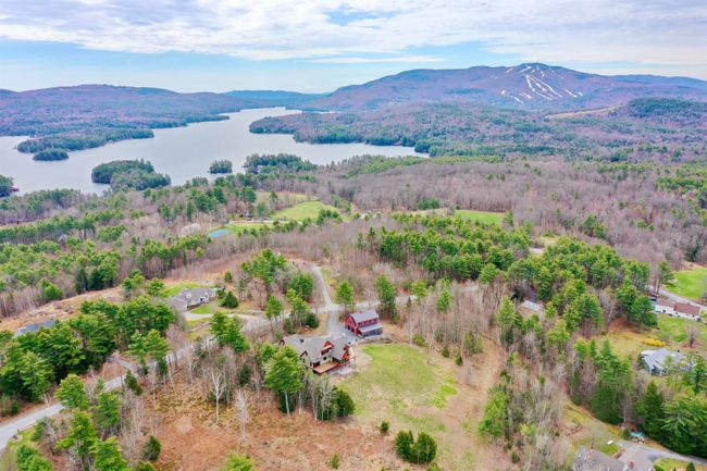37 Harbor Hill Road, House other with 5 bedrooms, 2 bathrooms and null parking in Sunapee NH | Image 4