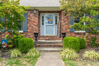 204 Hawthorne Drive, House other with 3 bedrooms, 3 bathrooms and null parking in Nicholasville KY | Image 2