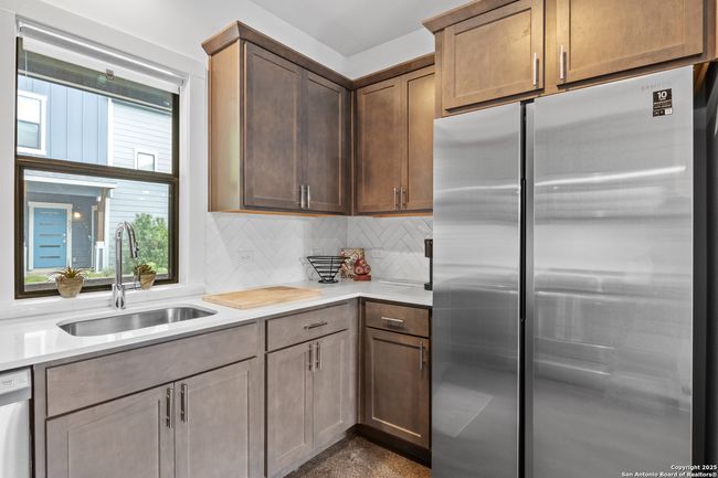 UNIT-401 - 211 Utah St, Townhouse with 2 bedrooms, 3 bathrooms and null parking in San Antonio TX | Image 16
