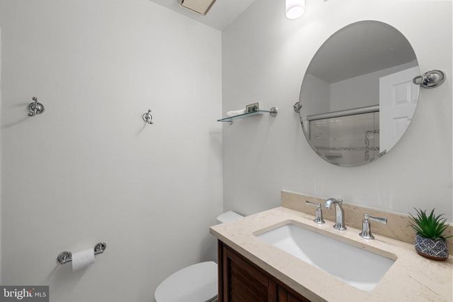 8924 Cross Chase Cir, House other with 4 bedrooms, 5 bathrooms and null parking in LORTON VA | Image 40
