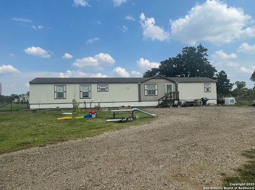 3762 County Road 334, Stockdale, TX, 78160-6844 | Card Image