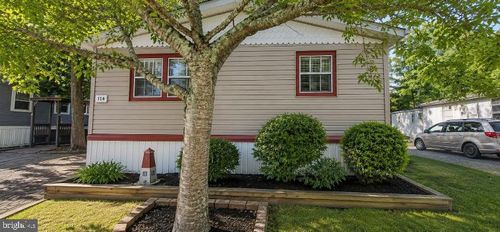 114 Chestnut Dr, Barnegat, NJ, 08005-1108 | Card Image