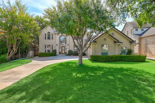 38 Tiburon Dr, The Hills, TX, 78738-1556 | Card Image