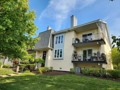 apt-2w-7915 W 157th St, Orland Park, IL, 60462-5812 | Card Image