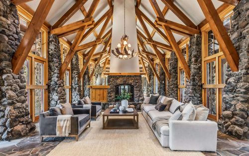 8745 Lahontan Dr, Truckee, CA, 96161-5103 | Card Image