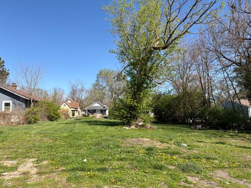 2858 Adams St, Indianapolis, IN, 46218-2931 | Card Image