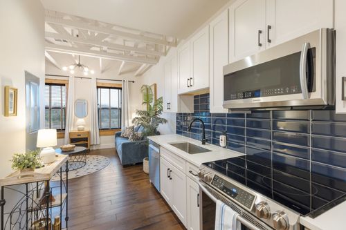 apt-411-612 21st Ave N, Nashville, TN, 37203-5247 | Card Image