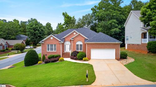 444 Doleman Dr, Spartanburg, SC, 29301-5360 | Card Image