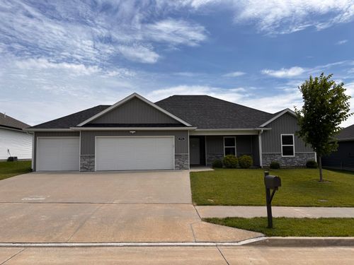 3951 Clydesdale Dr, COLUMBIA, MO, 65202-4340 | Card Image