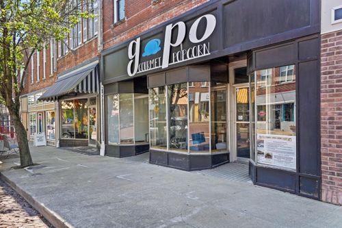 525 Court St, Fulton, MO, 65251-1901 | Card Image